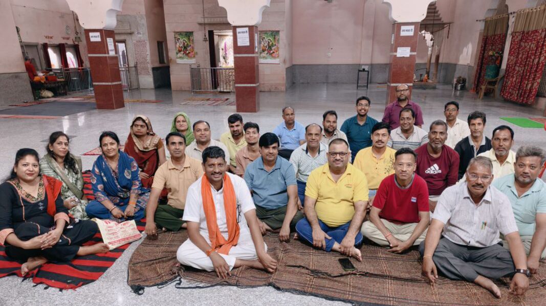 कोटपूतली-बहरोड़ जिला मुख्यालय के राम भवन प्रभात फेरी के वार्षिक उत्सव की तैयारियों पर मंथन कोटपूतली-बहरोड़ जिला मुख्यालय के राम भवन प्रभात फेरी के वार्षिक उत्सव की तैयारियों पर मंथन