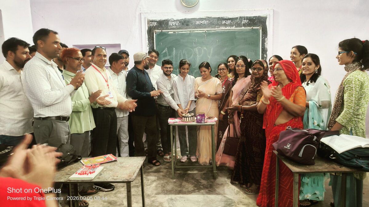 पावटा में राशि कुमावत बनीं एक दिन की प्राचार्य, शिक्षक दिवस पर विद्यार्थियों ने निभाई गुरु की भूमिका