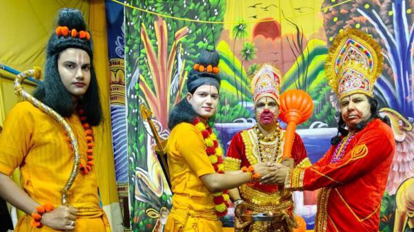 अन्याय के विरुद्ध खड़े हुए श्रीराम, सुग्रीव-बाली युद्ध का रोमांचक मंचन अन्याय के विरुद्ध खड़े हुए श्रीराम, सुग्रीव-बाली युद्ध का रोमांचक मंचन