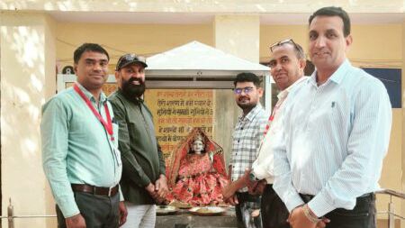 प्रागपुरा पीएम श्री विद्यालय में गांधी-शास्त्री जयंती पर सर्वधर्म प्रार्थना सभा