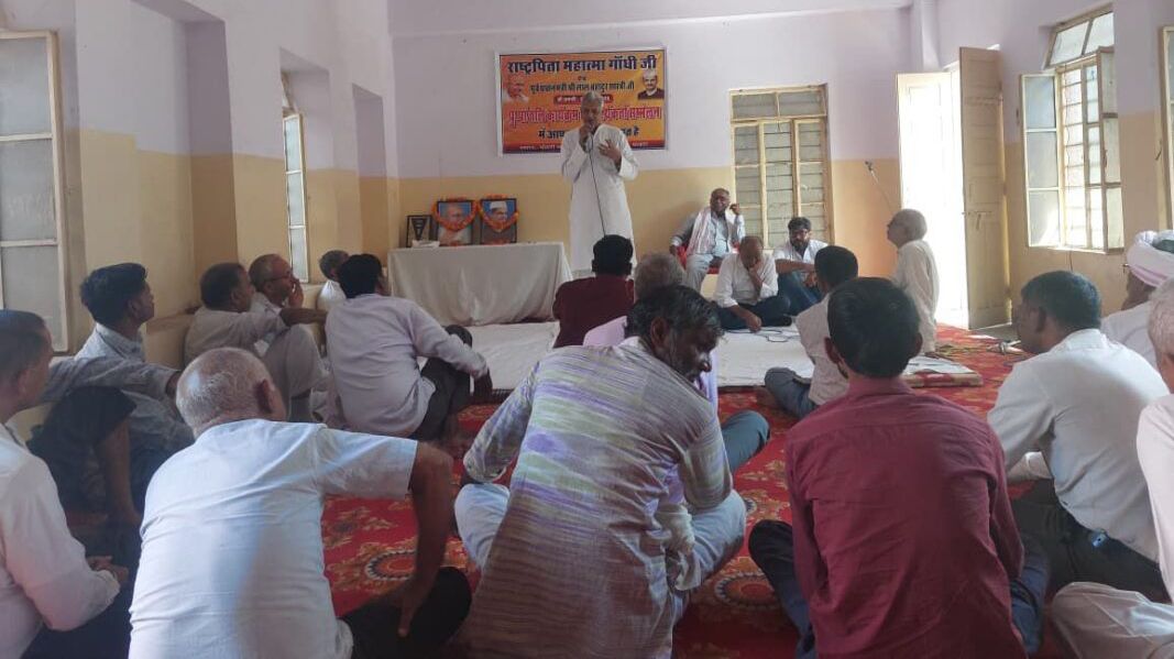 गांधी-शास्त्री जयंती पर पंसारी धर्मशाला में श्रद्धांजलि सभा, महापुरुषों के आदर्शों पर चलने का आह्वान