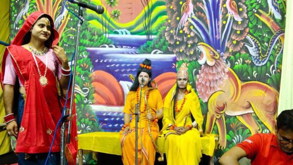 रामलीला में सूर्पनखा की नाक काटने और खर-दूषण वध लीला का मंचन