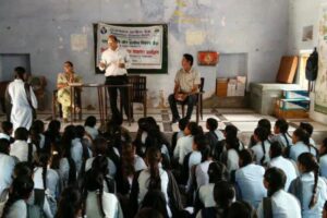 प्रागपुरा के राजकीय बालिका विद्यालय में वित्तीय साक्षरता कार्यक्रम आयोजित