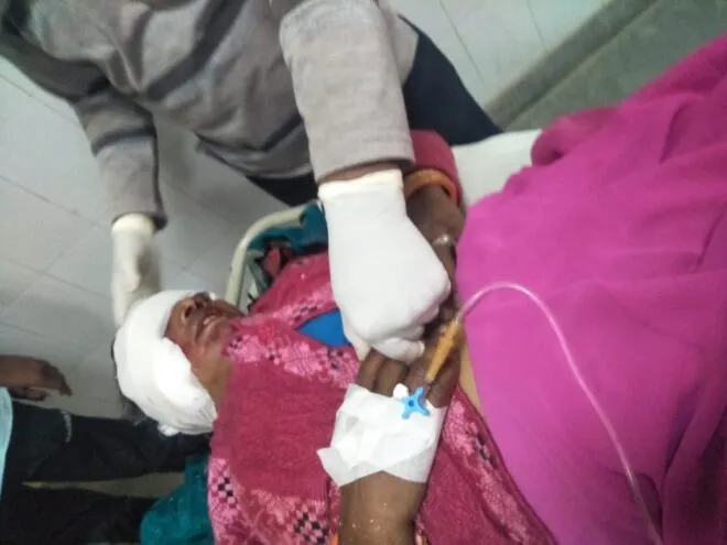 Accident: चलते ट्रोले के कुंदे में फंसा मोटरसाईकिल सवार, महिला गंभीर घायल 1 accident